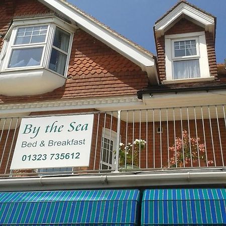 By The Sea Bed And Breakfast Истбурн Экстерьер фото